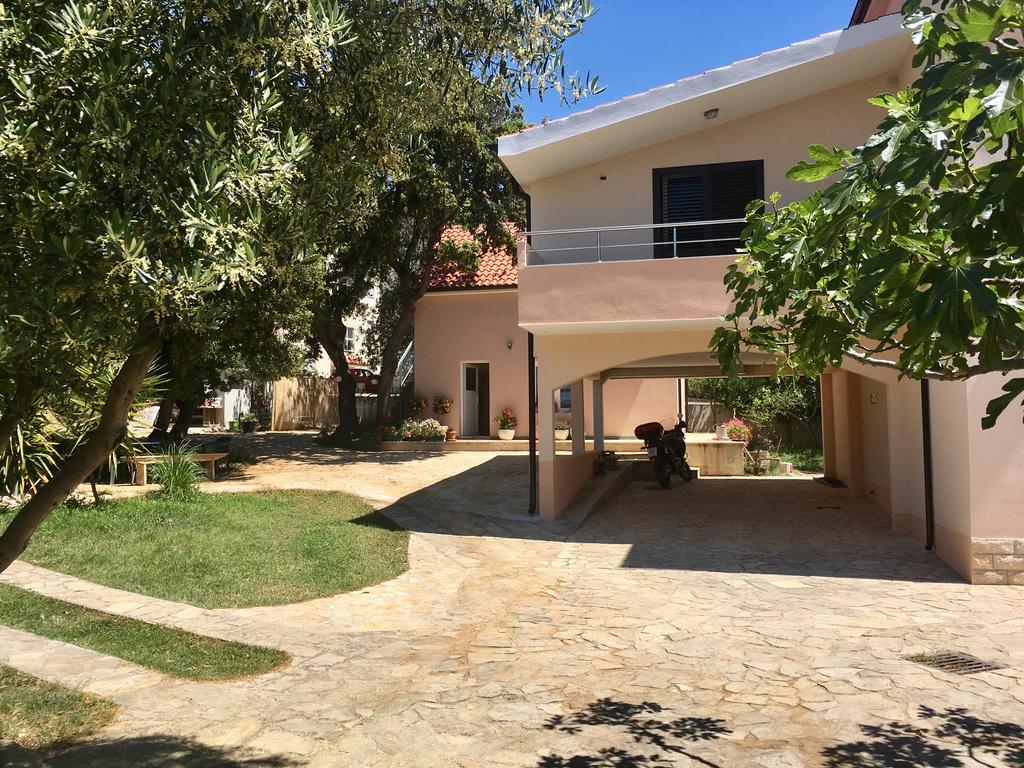 Apartments Lilly Жаборич Екстер'єр фото